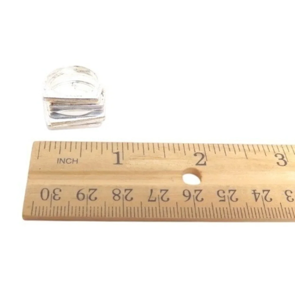 Set‎ of 4 flat Top Silver Toned Thin Bands Rings Size 6.5